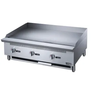 Dukers - DCGMA36. Commercial 36 Griddle with 3 Burners