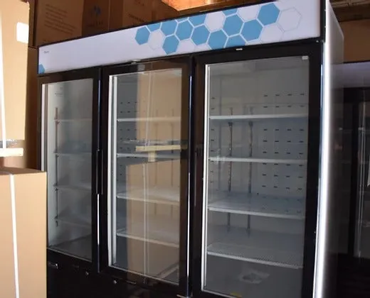 Migali - C-72RM-HC. Commercial 83 3 Glass Door Merchandiser Refrigerator 72 cu. ft.