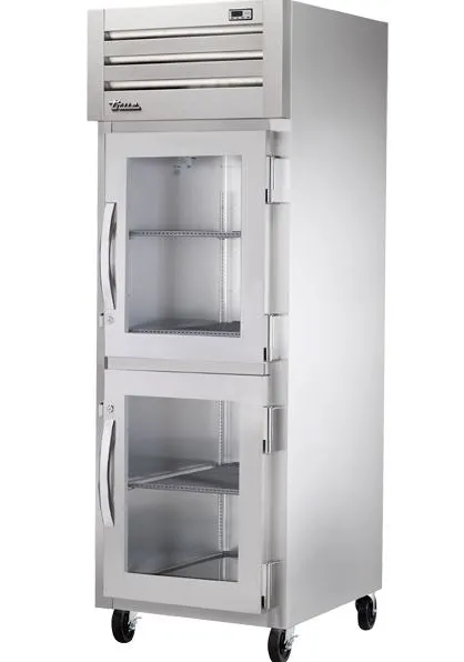 True STA1H-2HG. Commercial Full Insulated Mobile Heated Cabinet (3) Pan Capacity