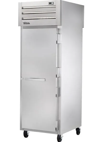 True STA1HPT-1S-1S. Commercial Full Insulated Mobile Heated Cabinet (3) Pan Capacity