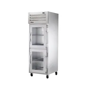 True STA1R-2HG-HC. Commercial 27.5 One Section Reach In Refrigerator 2 Right Hinge Glass Doors